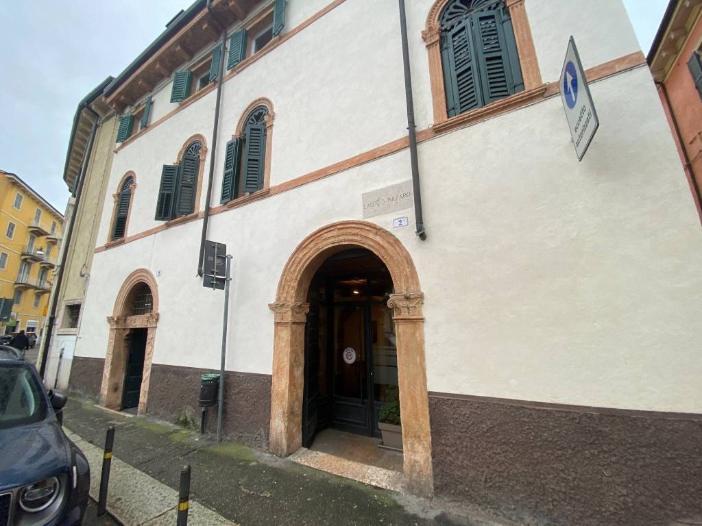 negozio in vendita a Verona in zona Veronetta