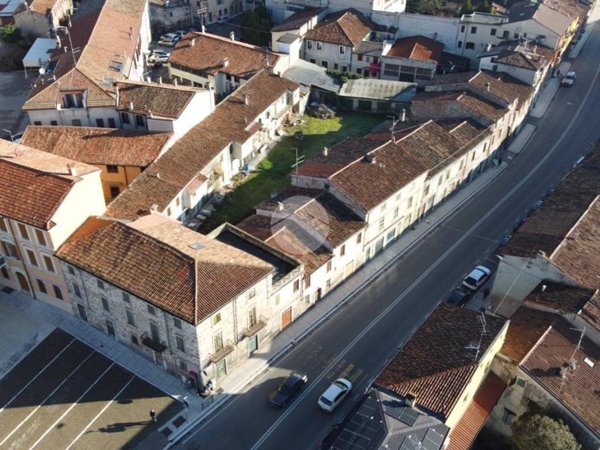 intera palazzina in vendita a Verona in zona San Michele Extra