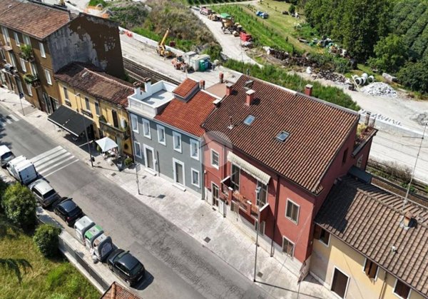 casa indipendente in vendita a Verona in zona San Michele Extra