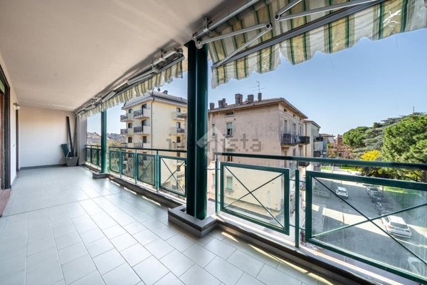 appartamento in vendita a Verona in zona Centro Storico