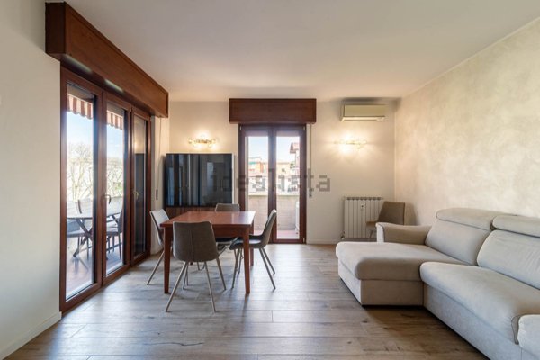 appartamento in vendita a Verona in zona Golosine