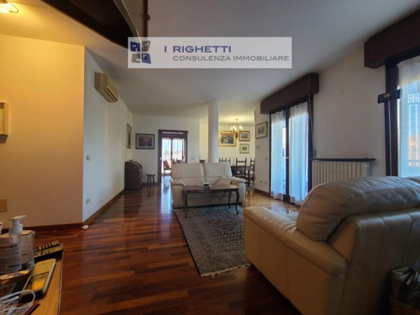 appartamento in vendita a Verona in zona Borgo Roma
