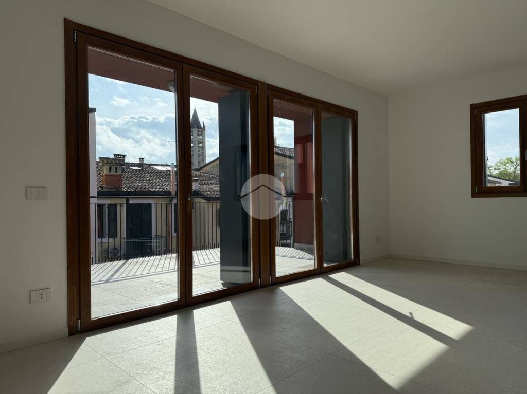 appartamento in vendita a Verona in zona San Zeno