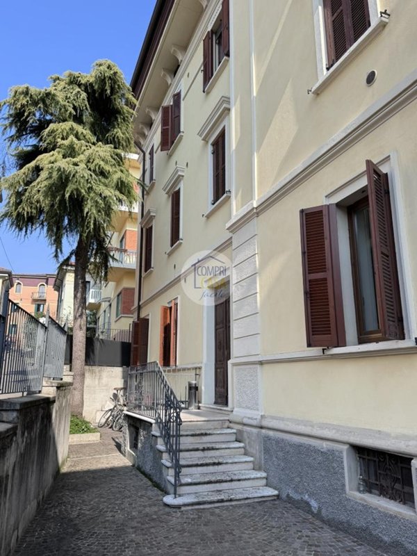 appartamento in vendita a Verona in zona Veronetta