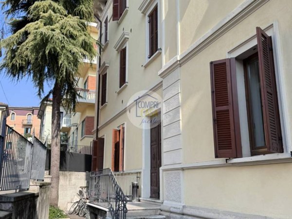 appartamento in vendita a Verona in zona Veronetta