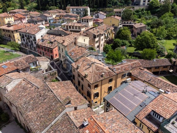 appartamento in vendita a Verona in zona Veronetta