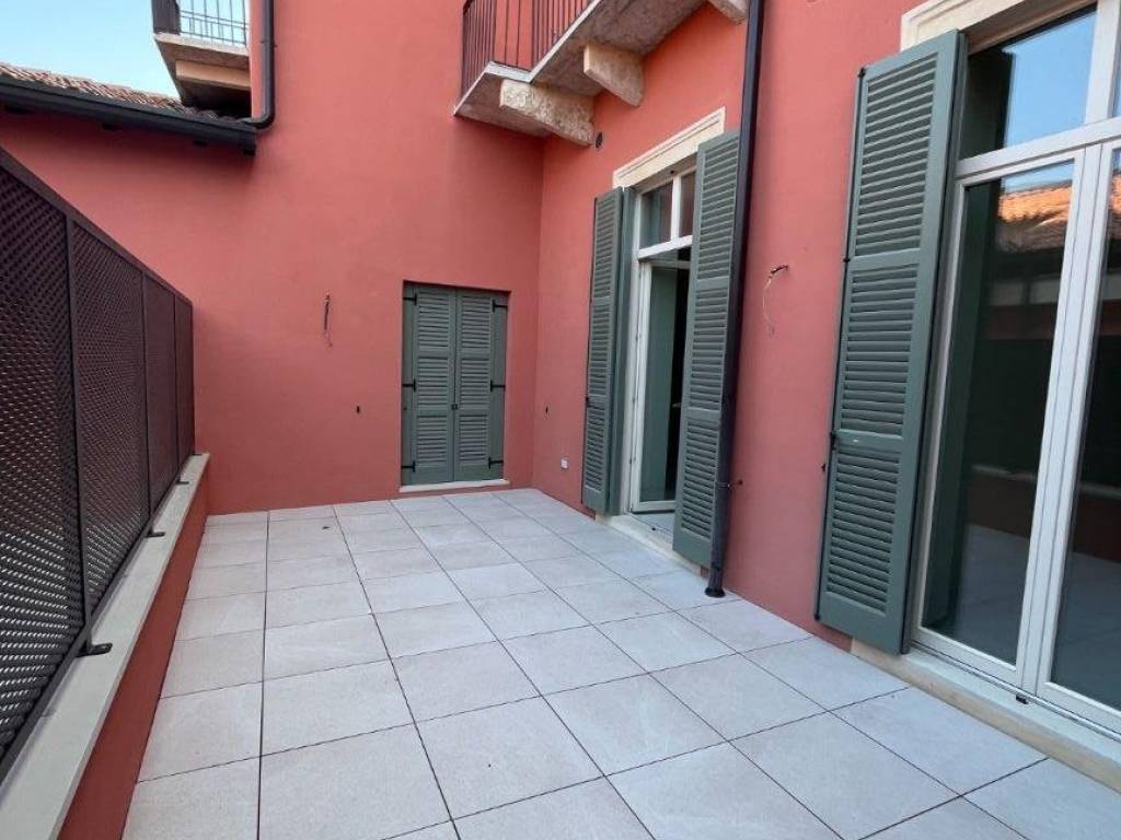 appartamento in vendita a Verona in zona Cittadella