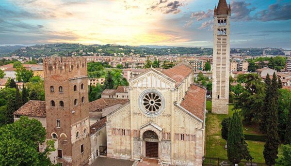 appartamento in vendita a Verona in zona San Zeno