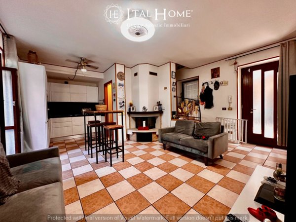casa indipendente in vendita a Verona in zona Borgo Roma