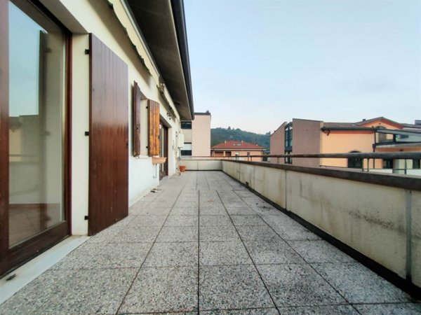 appartamento in vendita a Verona in zona Avesa