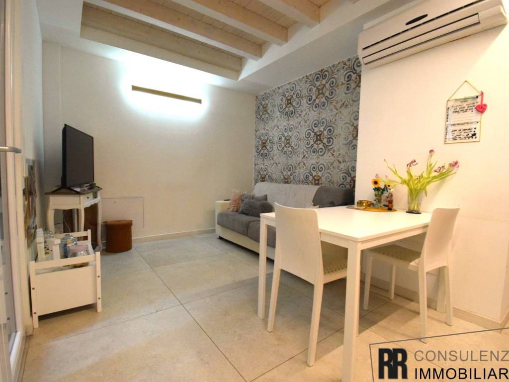 appartamento in vendita a Verona in zona Borgo Milano