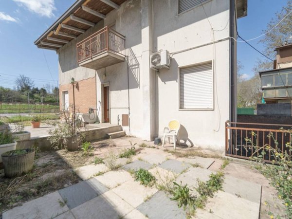 casa indipendente in vendita a Verona in zona Borgo Milano