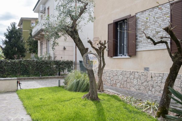 appartamento in vendita a Verona in zona Borgo Milano