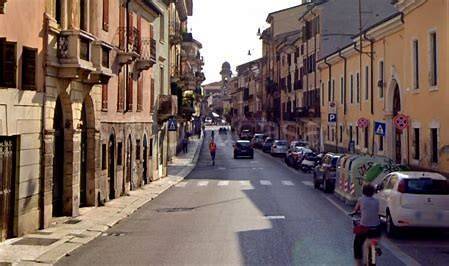 trivano in vendita a Verona in zona Veronetta