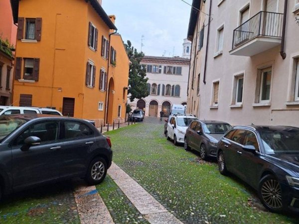 appartamento in vendita a Verona in zona Centro Storico