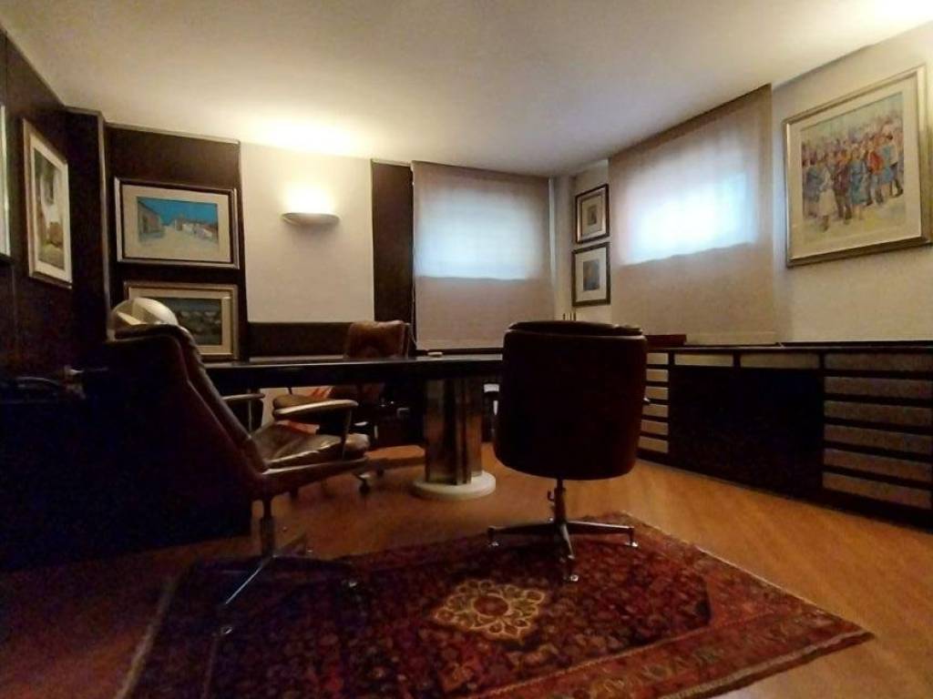 ufficio in vendita a Verona