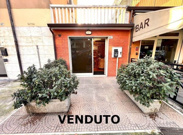 locale commerciale in vendita a Verona in zona Golosine