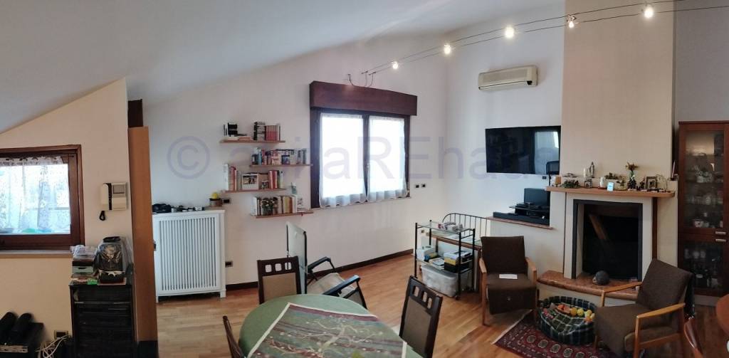 appartamento in vendita a Verona in zona Borgo Roma