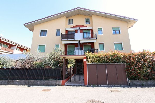 appartamento in vendita a Verona in zona Borgo Venezia / Borgo Trieste