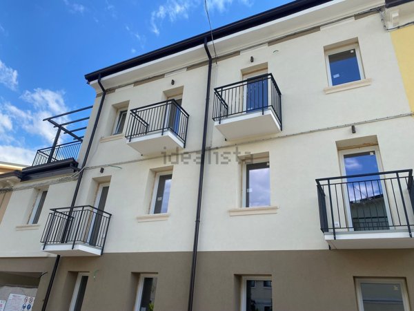 appartamento in vendita a Verona in zona San Massimo all'Adige