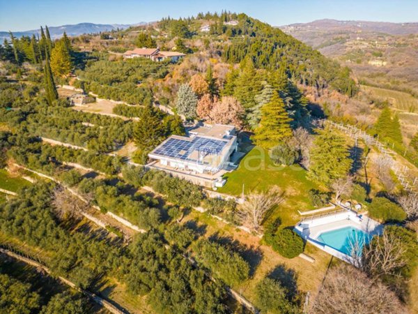 villa in vendita a Verona in zona Quinzano