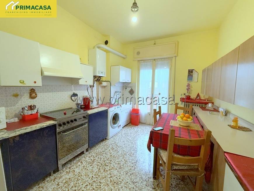 appartamento in vendita a Verona in zona Santa Lucia