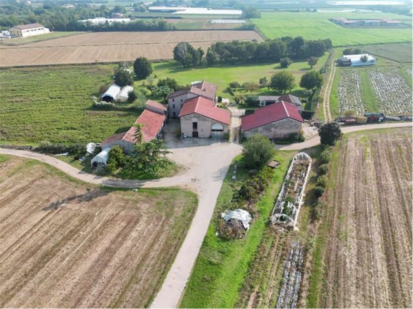 villa in vendita a Verona