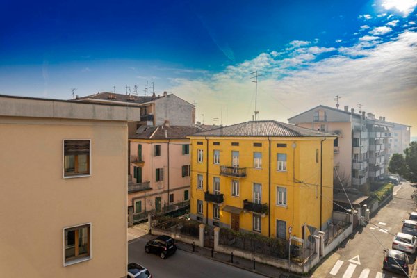 appartamento in vendita a Verona in zona Borgo Venezia / Borgo Trieste