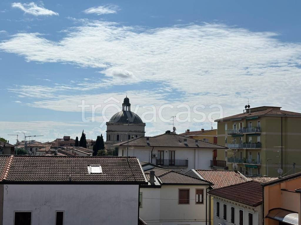 appartamento in vendita a Verona in zona San Michele Extra