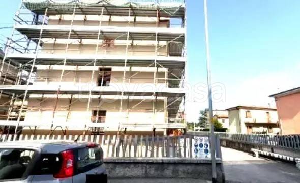 appartamento in vendita a Verona in zona Borgo Roma