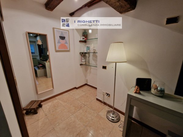 appartamento in vendita a Verona in zona Centro Storico