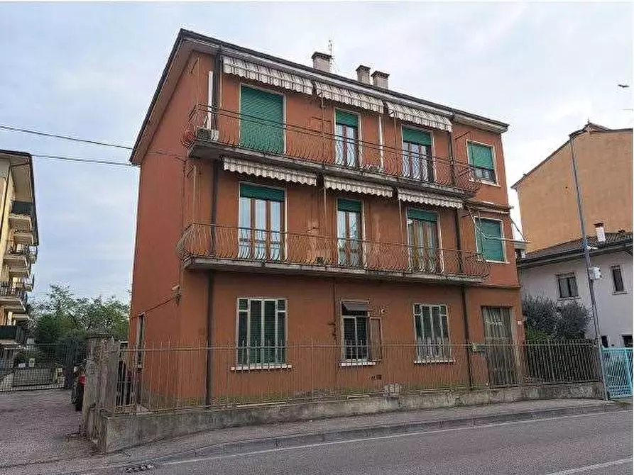 appartamento in vendita a Verona in zona Borgo Roma