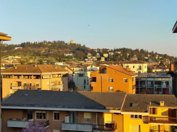 appartamento in vendita a Verona in zona Porto Crencano