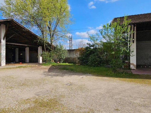 intera palazzina in vendita a Verona in zona Borgo Venezia / Borgo Trieste