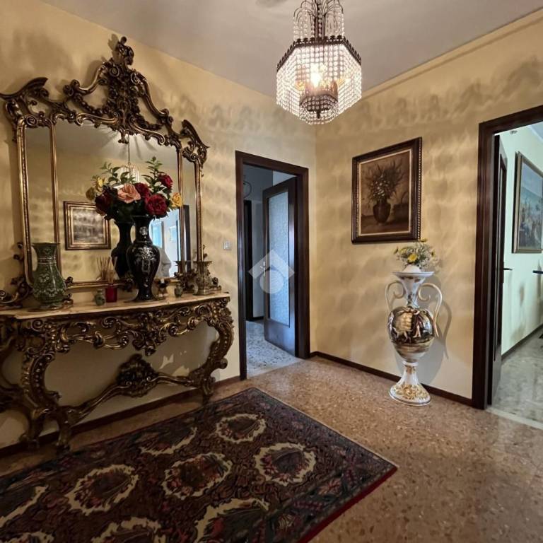appartamento in vendita a Verona