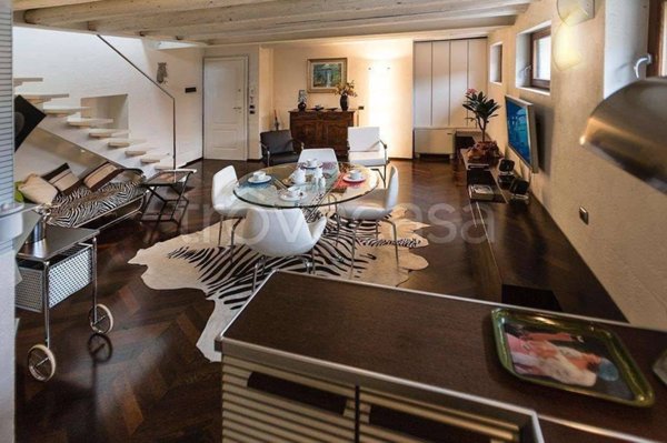 appartamento in vendita a Verona in zona Centro Storico