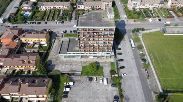 appartamento in vendita a Verona in zona Borgo Roma