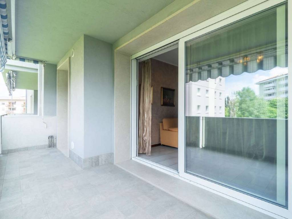 appartamento in vendita a Verona in zona Borgo Roma