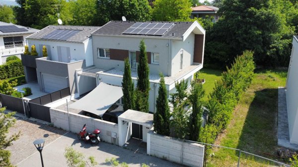 casa indipendente in vendita a Verona in zona Musicisti / Santa Croce