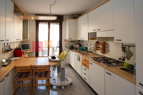 appartamento in vendita a Verona in zona Parona di Valpolicella