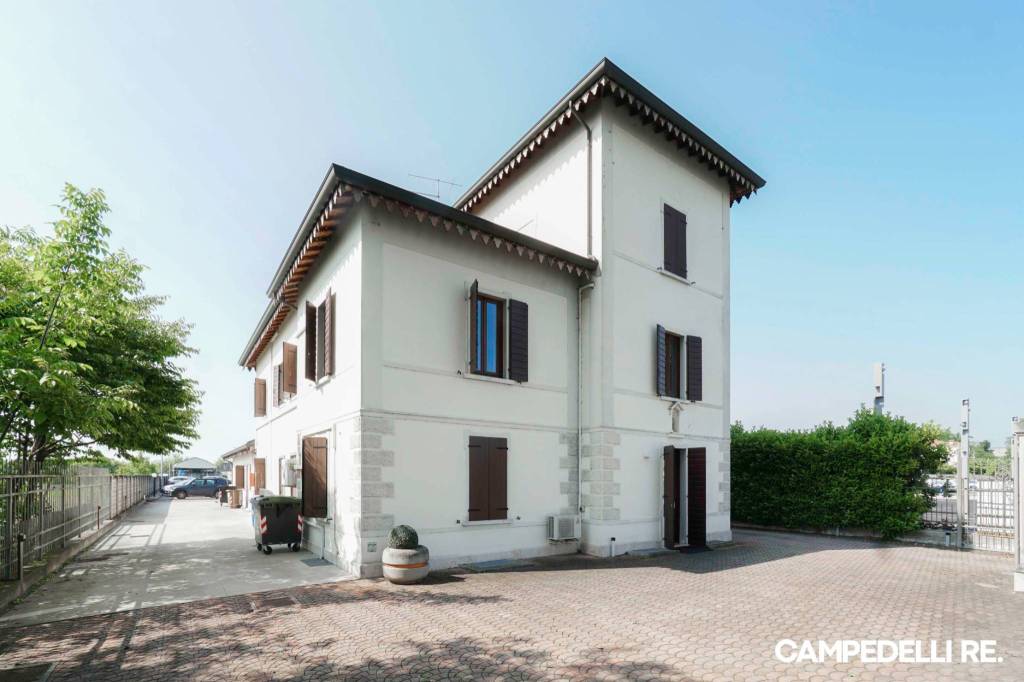 ufficio in vendita a Verona