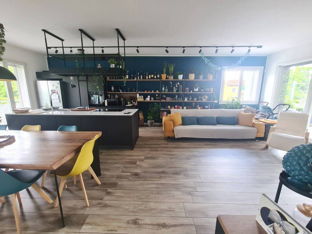 appartamento in vendita a Verona in zona Borgo Milano