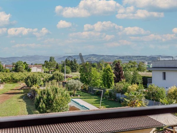 casa indipendente in vendita a Verona in zona San Massimo all'Adige