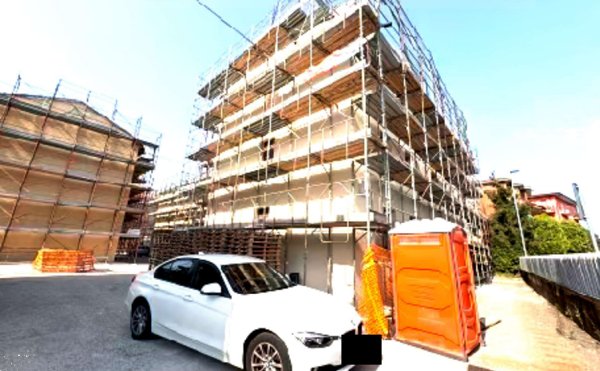 appartamento in vendita a Verona in zona Borgo Roma