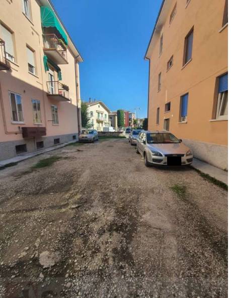 appartamento in vendita a Verona in zona Borgo Roma
