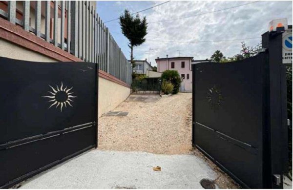 appartamento in vendita a Verona in zona Parona di Valpolicella