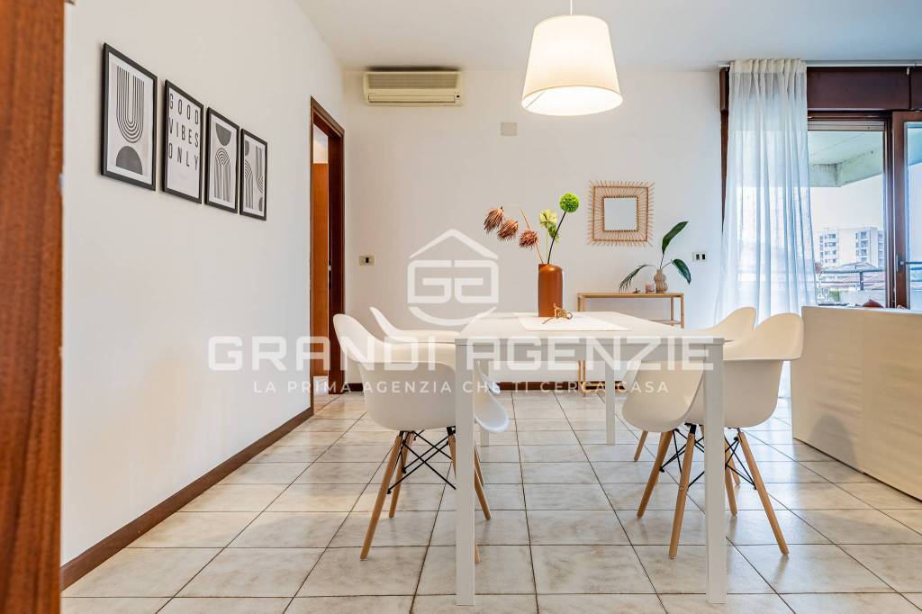 appartamento in vendita a Verona in zona Centro Storico