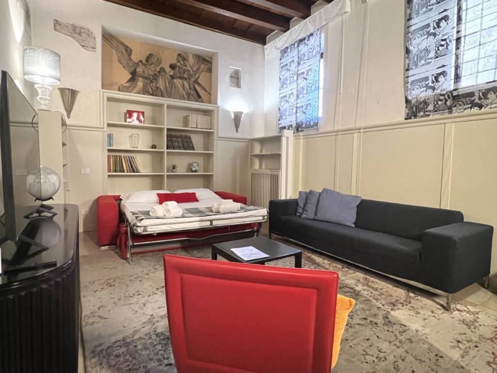 appartamento in vendita a Verona in zona Centro Storico