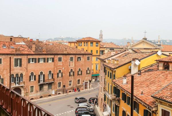 appartamento in vendita a Verona in zona Centro Storico