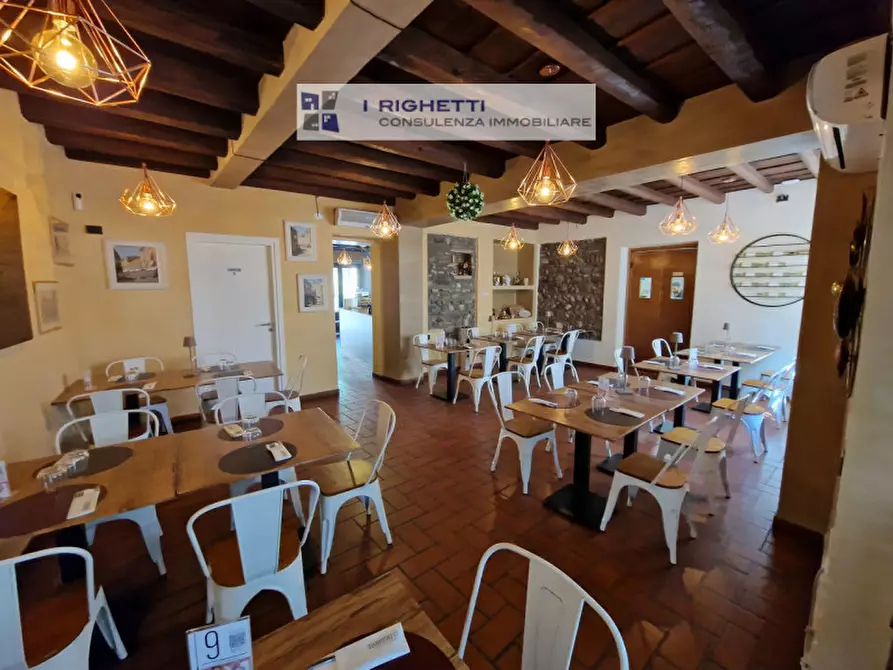 negozio in vendita a Verona in zona Chievo